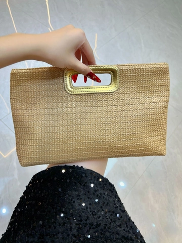 Handmade Woven Straw Clutch Bag For Women Summer Beach Vacation Handbag With Detachable Gold Chain Strap And Metal Handle