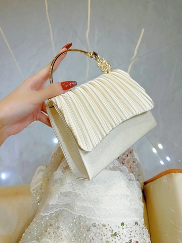 Elegante Geplooide Satijnen Avondtas Voor Dames Metalen Ring Handvat Strass Bloem Decor Banket Feest Clutch Schoudertas