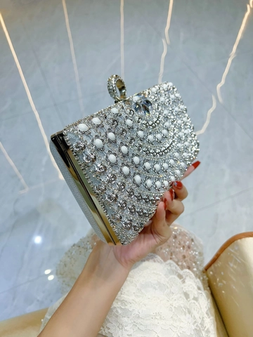 Women Evening Clutch Bag Silver Rhinestone Artificial Pearl Floral Metal Hard Shell Handbag For Party Wedding Formal Elegant