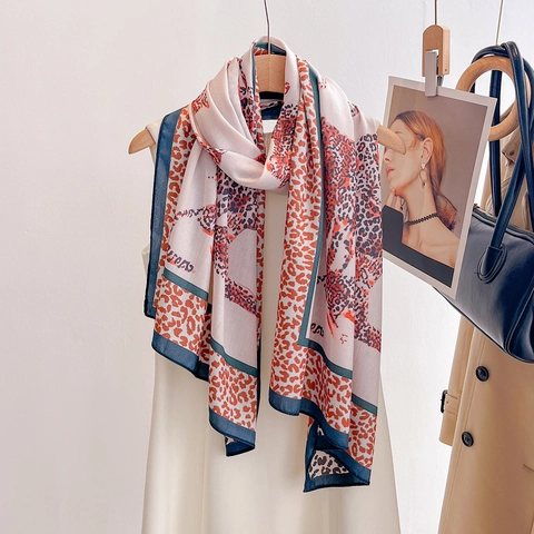 Leopard Print Scarf Women Elegant Polyester Animal Pattern Shawl Wrap Lightweight Fashion Neck Scarf Sun Protection