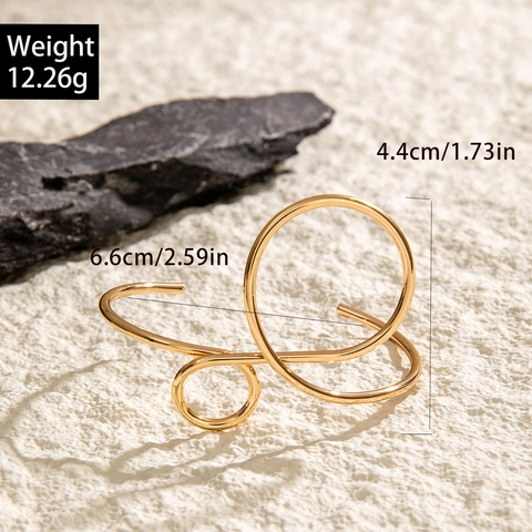 Abstraktes Geometrisches Armband Und Gedrehter Ring Metallischer Minimalistischer Schmuck Für Frauen Moderner Künstlerischer Stil