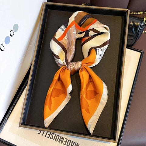 Carré En Satin De Mûrier Imprimé Floral Double Face Foulard De Cou Élégant Et À La Mode Pour Femmes