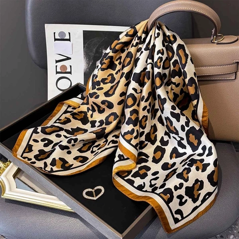 Leopard Print Square Scarf Pure Mulberry Satin Twill Double Sided Different Colors Professional Neck Tie Women Fashion