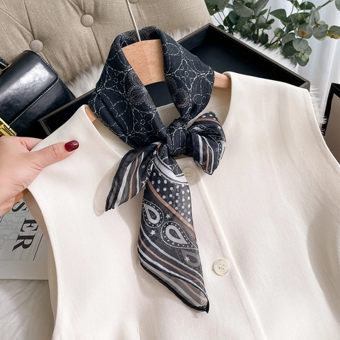 Women Elegant Paisley Polka Dot Print Square Scarf Satin Neck Scarf Thin Decorative Head Scarf Fashion Accessories
