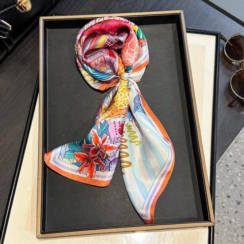 100% Mulberry Satin Square Scarf Elegant Giraffe Castle Floral Print Versatile Neck Head Wrap Fashionable For Women