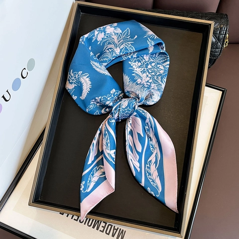 Elegante Franse Retro Vierkante Sjaal Dubbelzijdige Bloemenprint Satijn Polyester Mode Accessoire Nek Hoofd