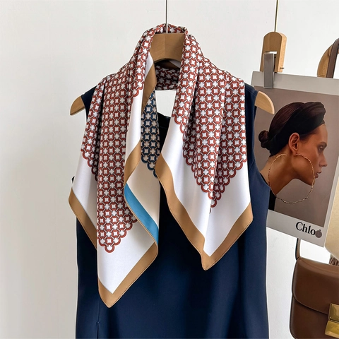 Fashion Geometric Chain Print Square Scarf Polyester Satin Hair Band Decorative Headscarf For Women