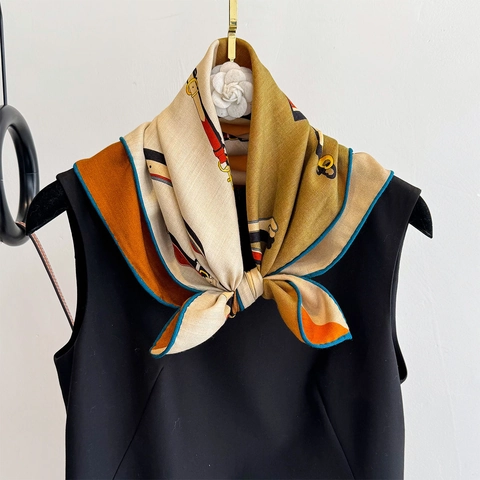 Satin Wool Blend Square Scarf Retro Equestrian Horsebit Print Elegant Neck Wrap Luxury Fashion Women Scarf