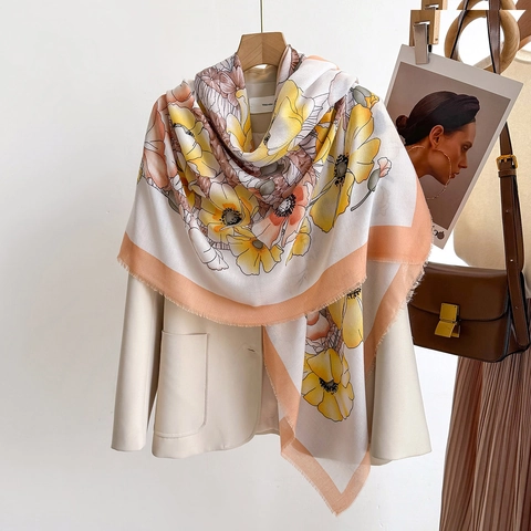 Écharpe En Polyester À Imprimé Fleuri Surdimensionnée Pour Femmes Douce Protection Solaire Grand Châle Carré Avec Franges