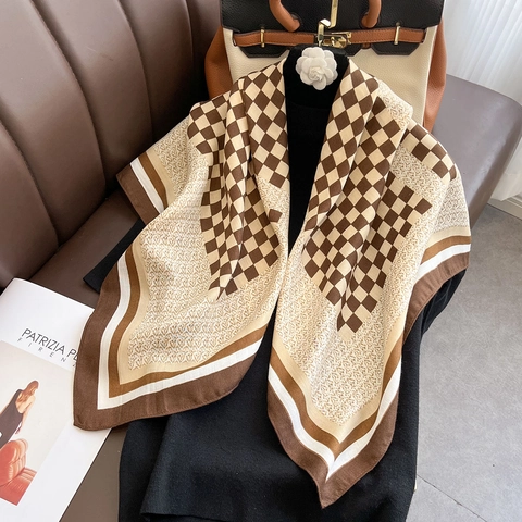 Elegante Foulard Quadrato Con Motivo A Scacchi E Stampa Floreale Raso Effetto Raso Sciarpa Vintage Accessorio Moda Per Donna