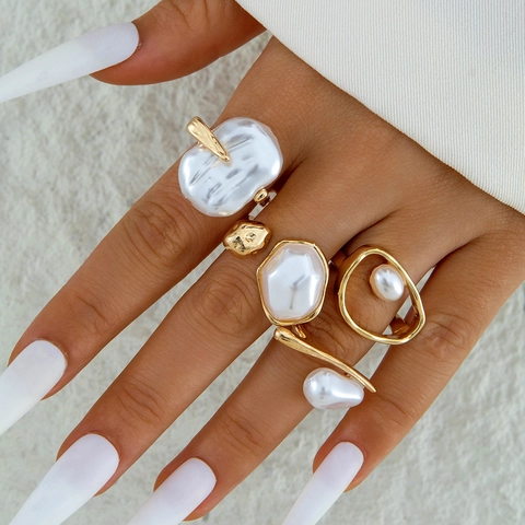 Anelli In Lega Placcati Oro Geometrici Con Künstliche Perle Barocche Irregolari Gioielli Di Lusso Minimalisti Retro Francese Per Donne