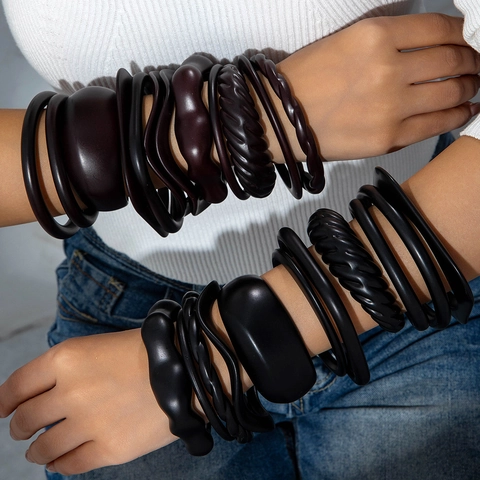 Minimalistischer Geometrischer Acryl Armreif Gedreht Welle Quadratisch Rund Matt Modisch Ins Stil Damen Schmuck