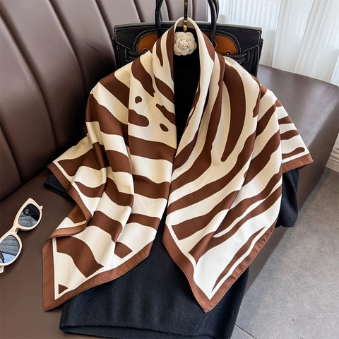 Pañuelo Cuadrado Para Mujer Con Estampado De Cebra Elegante Textura De Satén Sarga Versátil Moda Patrón Animal