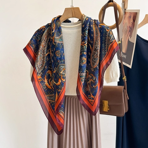 Sciarpa Quadrata Motivo Paisley Raso Artificiale Setosa Morbida Elegante Scialle Per Donne Accessorio Di Moda