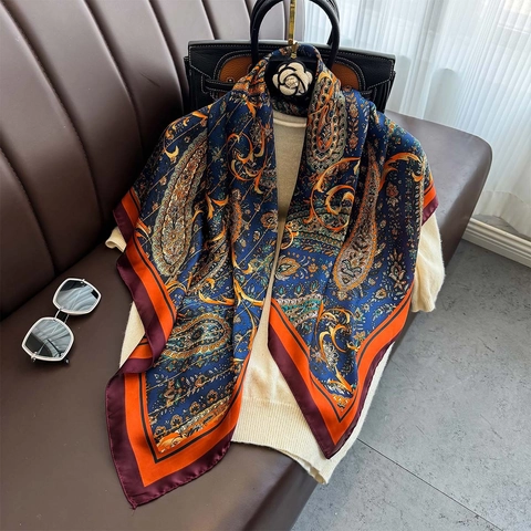 Sciarpa Quadrata Motivo Paisley Raso Artificiale Setosa Morbida Elegante Scialle Per Donne Accessorio Di Moda