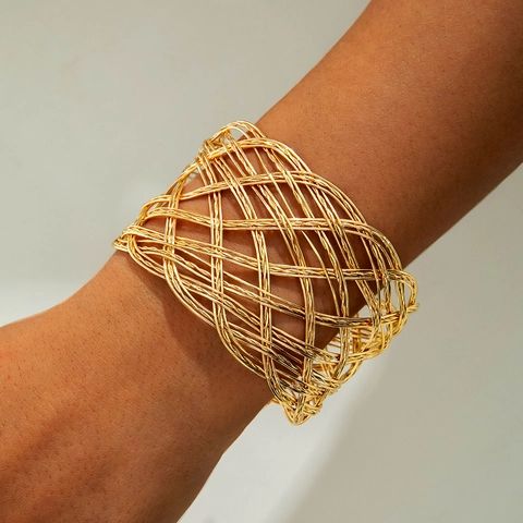 Bracciale Rigido Largo In Maglia Con Pendenti A Campanella Tonalità Oro Metallo Intrecciato Cavo Gioielli Boho Etnici Per Donna