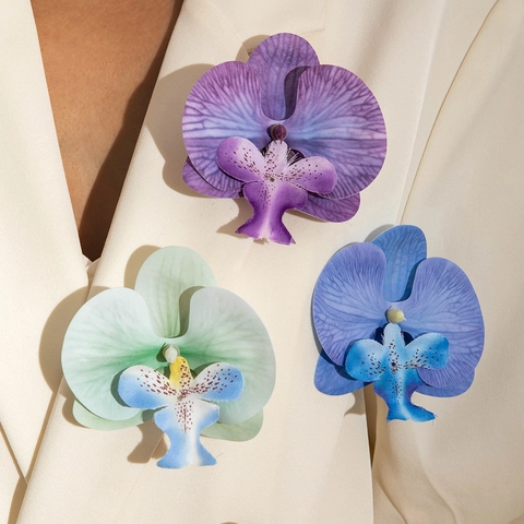 Artificial Phalaenopsis Orchid Flower Brooch Handmade Fabric Floral Breastpin For Women Summer Vacation Party Wedding Accessory
