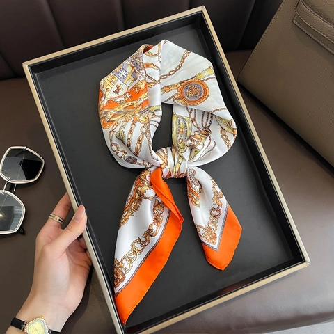 Elegante Vierkante Sjaal KunstSatijn Satijn Ruiterketting Print Retro Luxe Modeaccessoire Dames