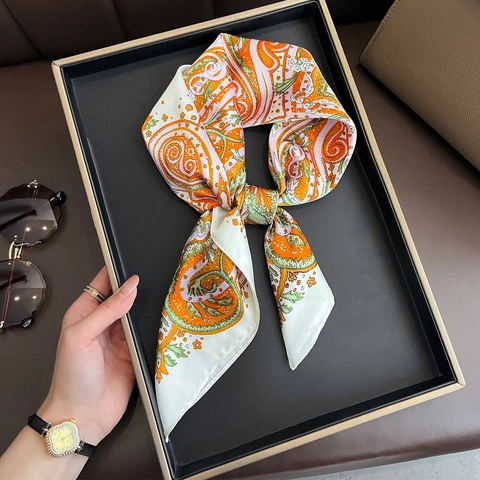 Sciarpa Quadrata In Raso Con Motivo Paisley Retrò Da Donna Foulard Versatile Con Stampa Floreale Accessorio Di Moda