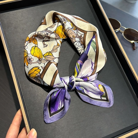 Elegant Square Scarf Mulberry Satin Floral Iris Print Neckerchief For Women Fashion Accessory