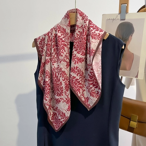 Women Vintage Print Small Square Scarf Retro Floral Damask Pattern Satin Like Satin Neck Scarf Elegant Professional Headscarf