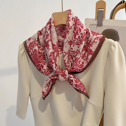 Women Vintage Print Small Square Scarf Retro Floral Damask Pattern Satin Like Satin Neck Scarf Elegant Professional Headscarf