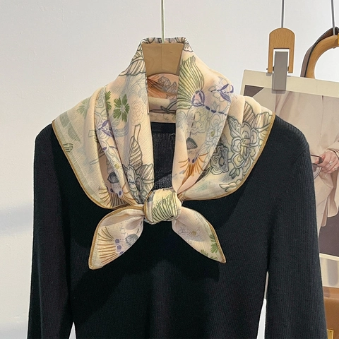 Elegant Floral Print Square Scarf Polyester Satin-Like Texture Vintage Neck Scarf For Women Office Lady Accessory
