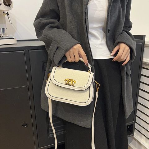 Damen Retro PU Leder Gewebte Klappe Satteltasche Mit Metallschnalle Elegant Griff Umhängetasche Vielseitige Handtasche