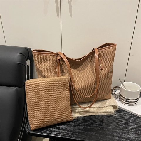 Women's Large Capacity Tote Bag And Small Pouch PU Leather Woven Texture Shoulder Bag Rivet Solid Color Casual Office Handbag