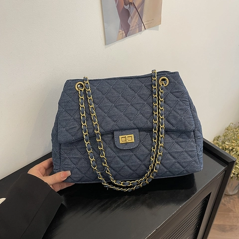 Borsa Hobo Trapuntata in Denim da Donna Borsa a Tracolla di Grande Capacità Catena d'Oro Borsa a Spalla Lusso Retro Denim Flap Bag Borsa Tote Casual