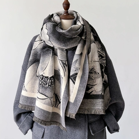 Sciarpa Invernale da Donna Jacquard Floreale Vintage Morfida Imitazione Cashmere Scialle Caldo Con Nappina Avvolgente