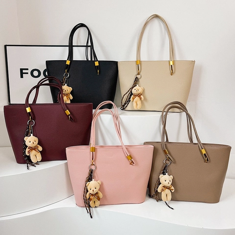 Borsa Tote da Donna in Pelle PU Vintage Grande Capacità Trama Litchi Borsa a Tracolla Con Ciondolo Orso Moda Pendolare