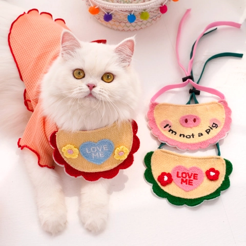 Bavaglino Per Animali Domestici In Maglia Regolabile Bandana Ricamo Cartone Animato Cuore Maiale Asciugamano Per Gatti Cani