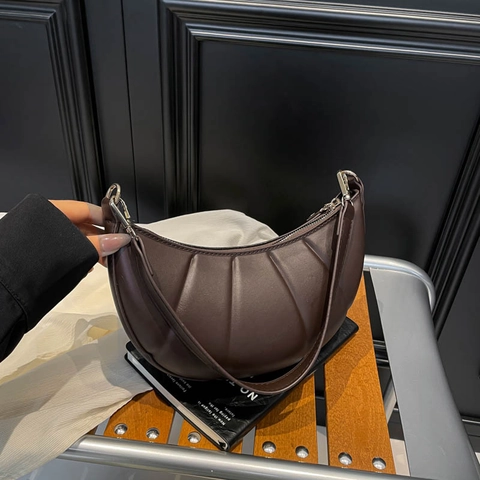 Pleated Crescent Hobo Bag For Women PU Leather Vintage Ruched Underarm Bag Solid Color Small Fashion Croissant Purse