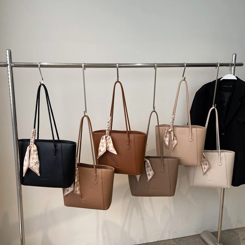 Large Capacity Tote Bag Women Fashion Litchi Grain PU Leather Shoulder Bag With Decorative Satin Scarf Commuter Handbag