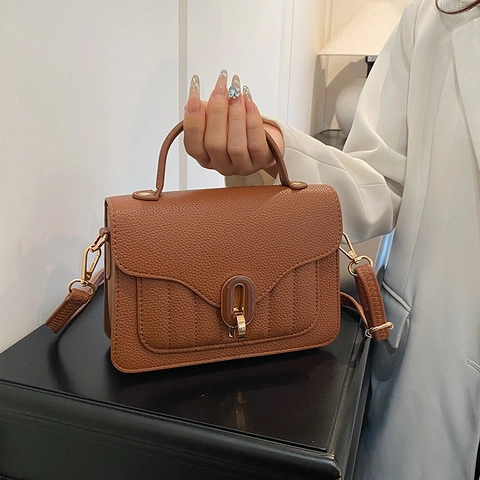 Women Retro PU Leather Crossbody Bag Litchi Texture Handbag With Vertical Stitched Pattern Oval Gold Metal Lock Vintage