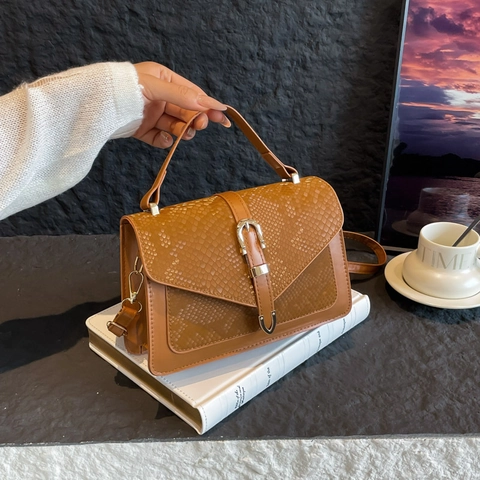 Women Retro Crossbody Bag PU Leather Snake Pattern Embossed Top Handle Metal Buckle Adjustable Strap Casual Square