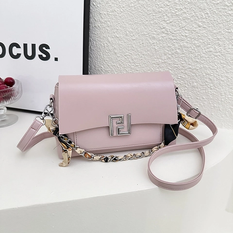 Women Crossbody Bag PU Leather Small Square Bag With Satin Scarf Wrapped Metal Chain Strap Vintage Fashion Shoulder Bag