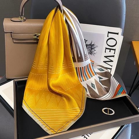 Sciarpa Quadrata In Raso Di Gelso Motivo A Linee Geometriche Elegante Foulard Leggero Per Donna Accessori Di Moda