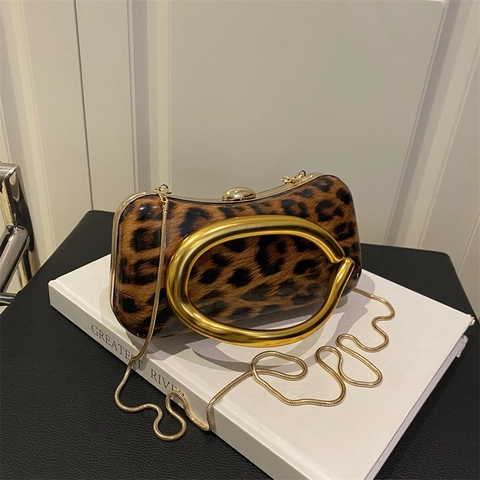 Pochette Rigida Box Leopardata Con Grande Manico a C Dorato E Catena Borsa a Tracolla da Sera alla Moda per Donna