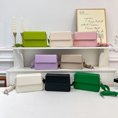 Borsa A Tracolla Da Donna Pelle PU Retro Scatola Borsa A Spalla Con Manico Intrecciato Patta Fibbia Magnetica Tinta Unita Versatile