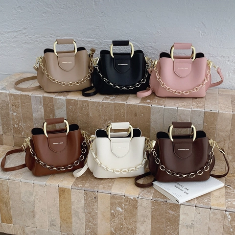 Women Vintage PU Leather Bucket Bag With Metal Handle Chain Decor Multi Straps Crossbody Shoulder Bag Large Capacity Bag