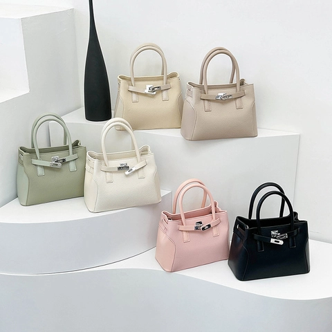 Women Elegant PU Leather Handbag With Metal Lock Lychee Pattern Commuter Shoulder Crossbody Bag Classic Tote Bag