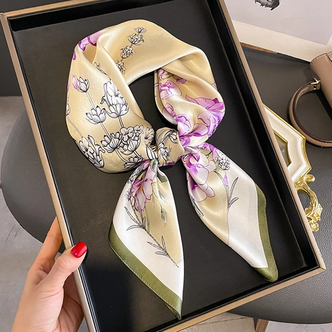 Foulard Carré En Satin De Mûrier Imprimé Floral Vintage Satin Élégant Léger Pour Femmes Bordure Contrastée