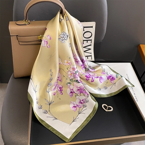 Foulard Carré En Satin De Mûrier Imprimé Floral Vintage Satin Élégant Léger Pour Femmes Bordure Contrastée