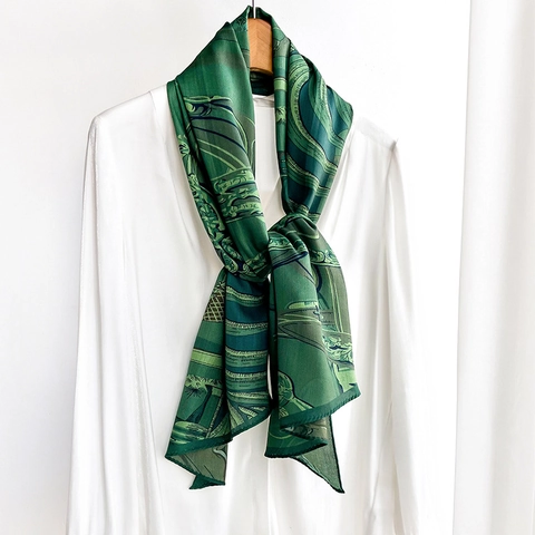 Retro Green Printed Fashion Scarf For Women Elegant Style Long Satin Shawl Vintage Neck Wrap Decorative Accessory Gift