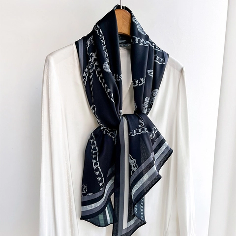 Elegante Lange Sjaal Ketting Schedel Print Lichtgewicht Polyester Satijn Gevoel Veelzijdige Damessjaal