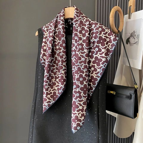 Vintage Floral Print Large Square Scarf Satin Polyester Simulated Satin Shawl For Women Elegant Versatile Color Block