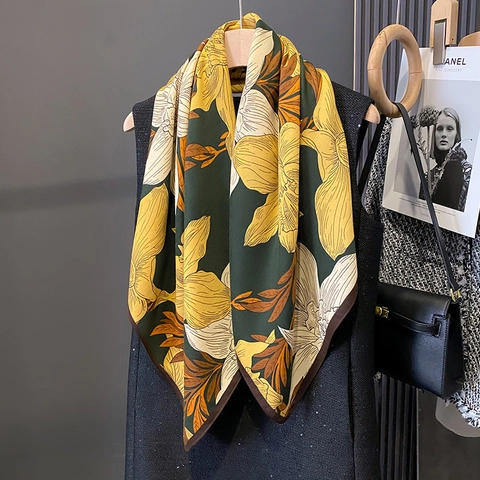 Floral Print Square Scarf Satiny Polyester Headscarf Retro Fashion Neck Kerchief For Women Elegant Wrap Accessory