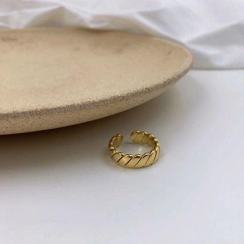 Titanstahl Vergoldet Gedrehter Ring Vintage Croissant Design Offen Verstellbar Minimalistischer Schmuck Damen